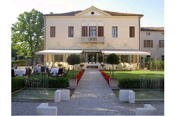 Itaalia Hotel Bassano del Grappa, Eksterjöör